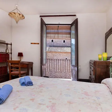 Apartment Plaza Begur